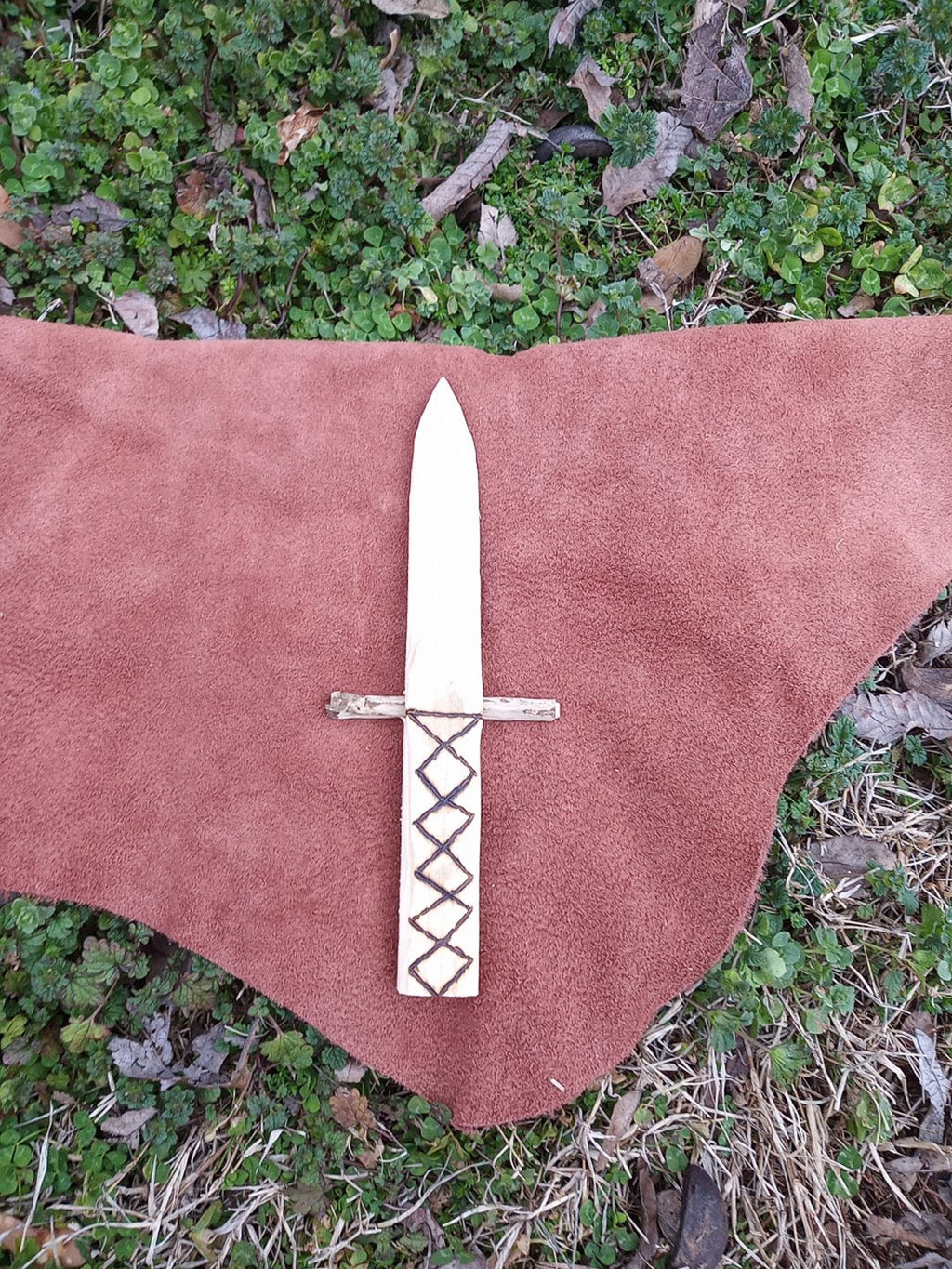 Wooden Adventure Knife by Hank – Handcrafted & Kid-Approved